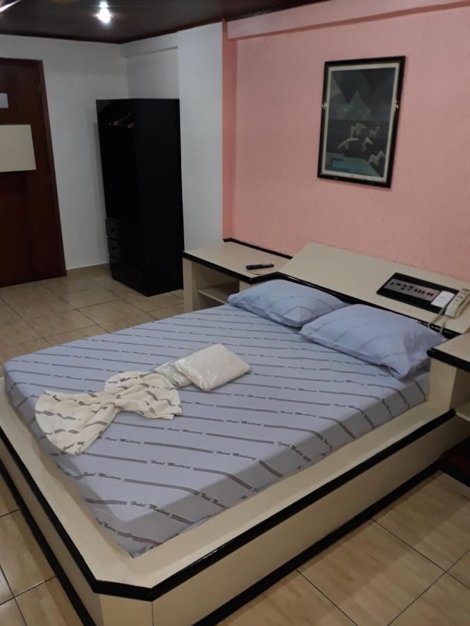 Hotel Mustang San Paolo Esterno foto